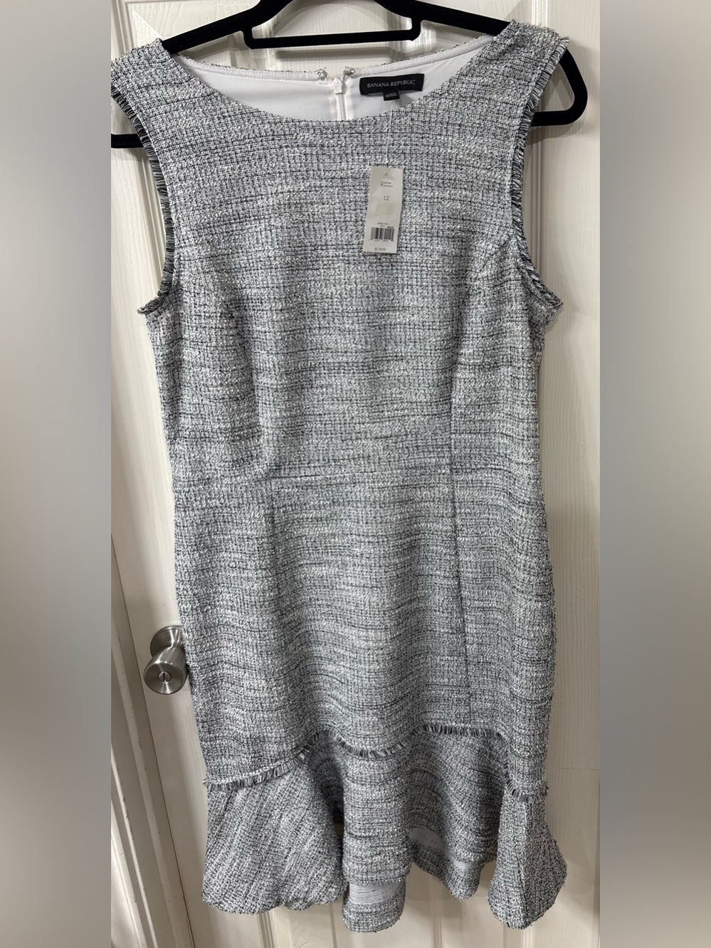 NWT BANANA REPUBLIC TWEED FRAYED EDGE SLEEVEESS DRESS-sz 12